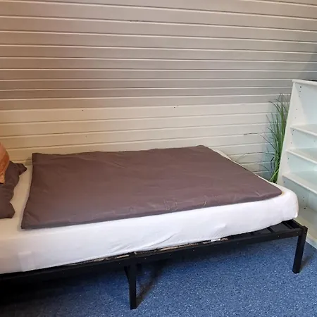 Lejlighed Ganze 95Qm Komfort Wohnung Mit 4 Zimmern Sowie Eigener Kueche, Bad Und Wc, Mit Garten, Gratis Parkplaetze, Wifi, Ruhige Top Lage Kassel