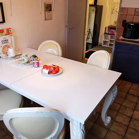 Lejlighed Ganze 95Qm Komfort Wohnung Mit 4 Zimmern Sowie Eigener Kueche, Bad Und Wc, Mit Garten, Gratis Parkplaetze, Wifi, Ruhige Top Lage