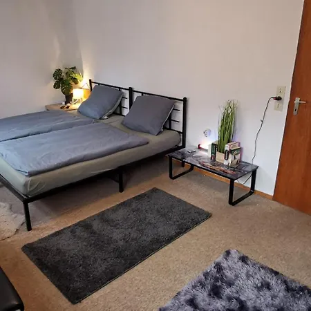 Ganze 95Qm Komfort Wohnung Mit 4 Zimmern Sowie Eigener Kueche, Bad Und Wc, Mit Garten, Gratis Parkplaetze, Wifi, Ruhige Top Lage Lejlighed